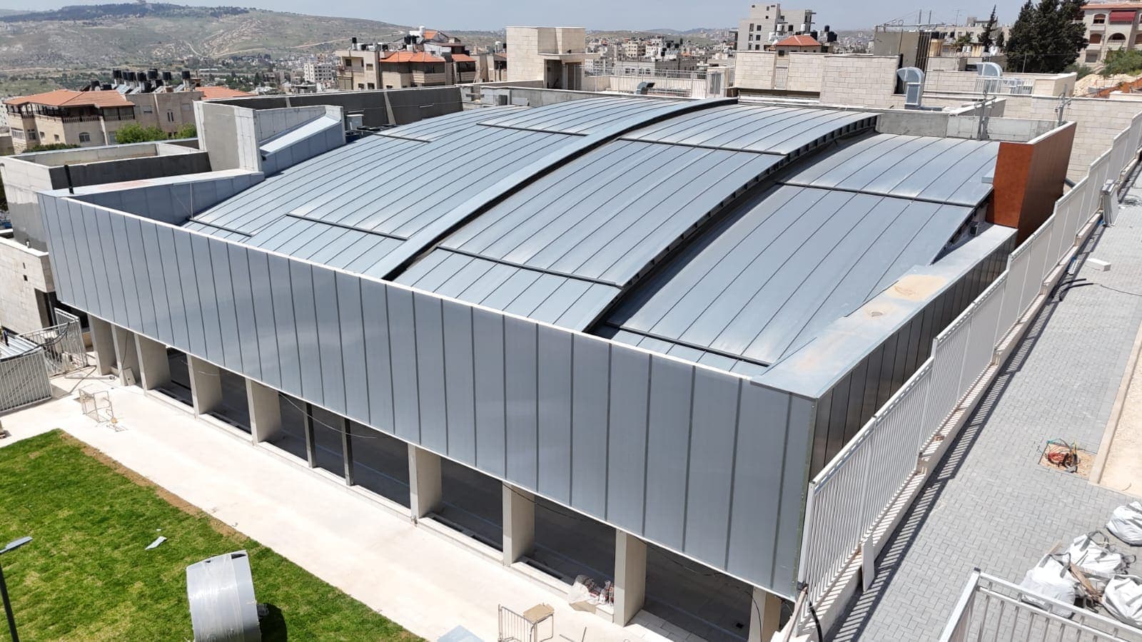 Beit Hanina Motorized Enclosure — 7