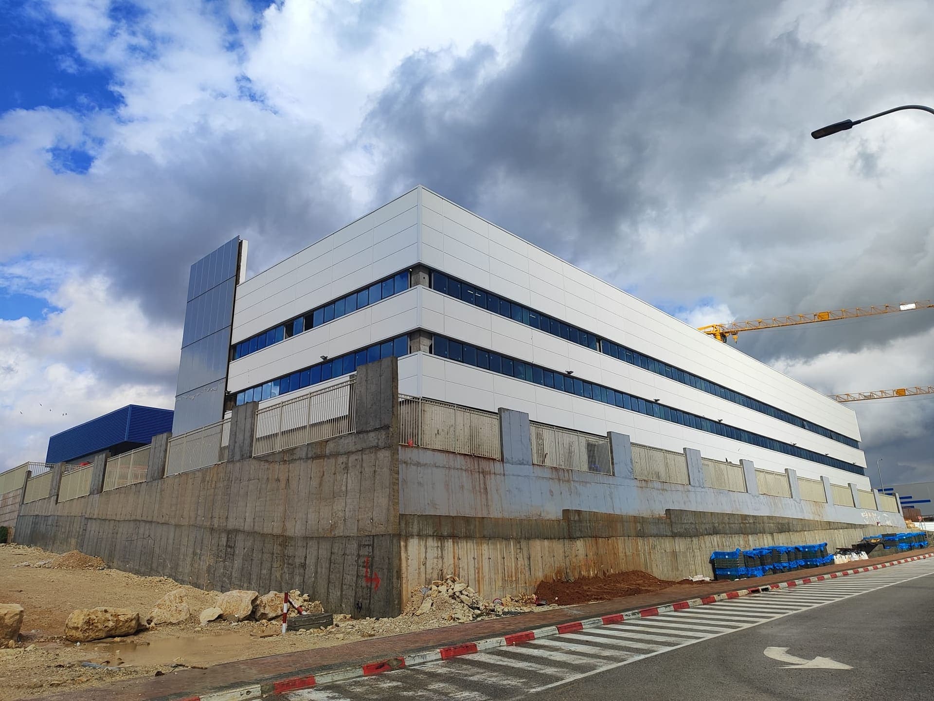 מרכז הלוגיסטיקה של קבוצת HFD — 2