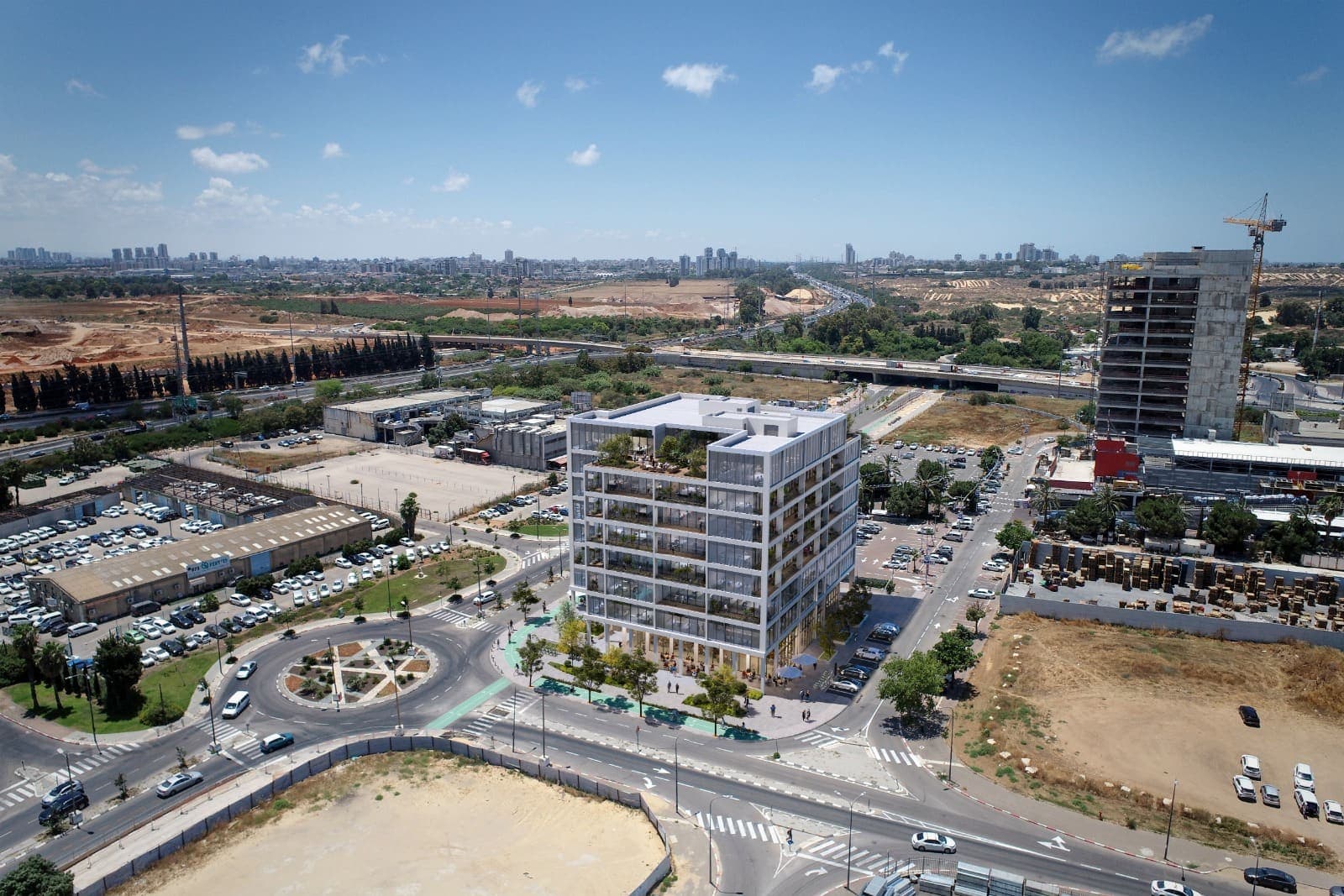 בניין משרדים ומסחר בחולון — 5