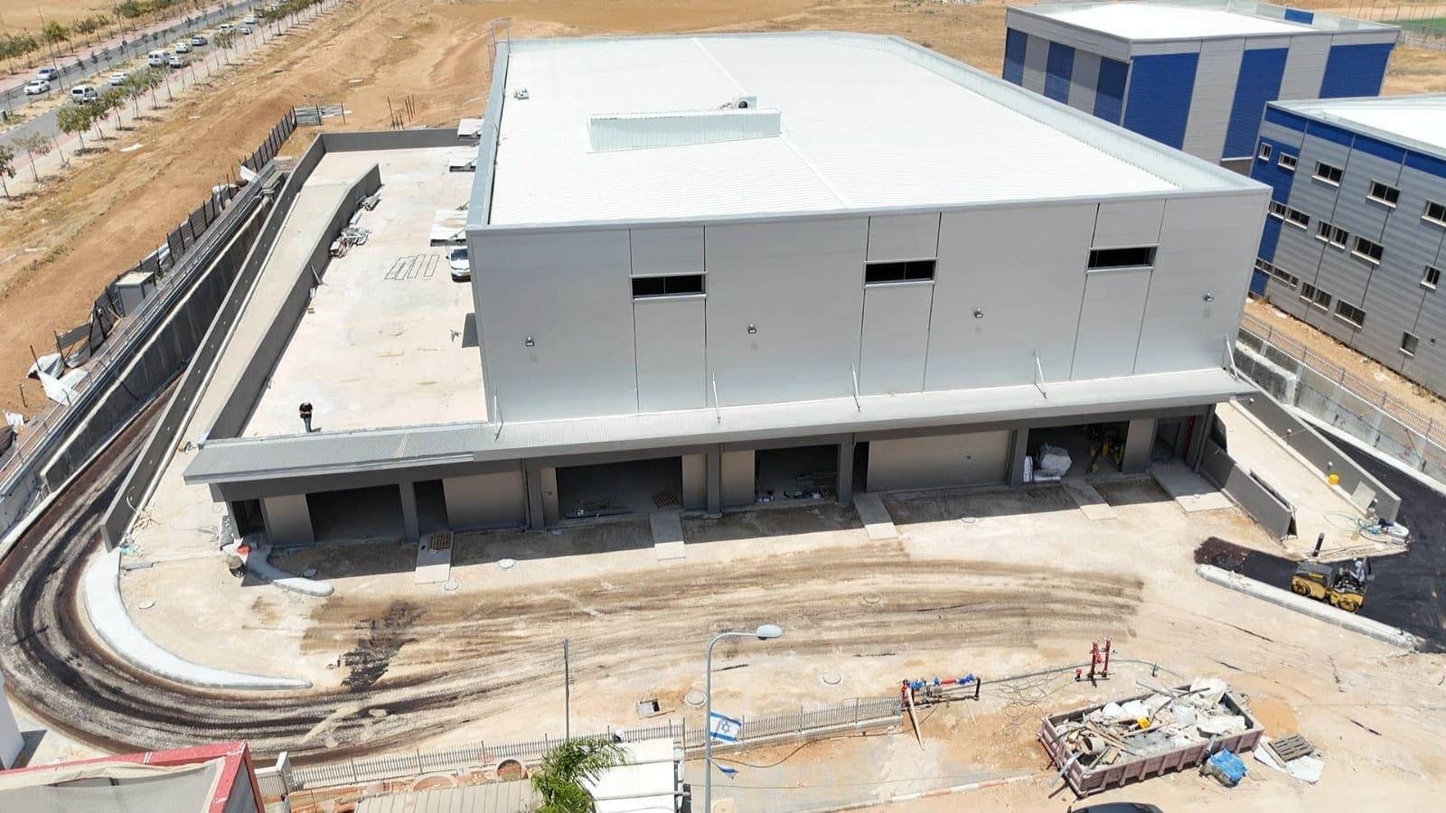 Industrial & Storage Building, Idan HaNegev — 2